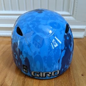 Boys Ski or Snowboarding Helmet. EUC